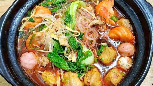 砂锅米线的做法视频,砂锅米线制作全过程揭秘